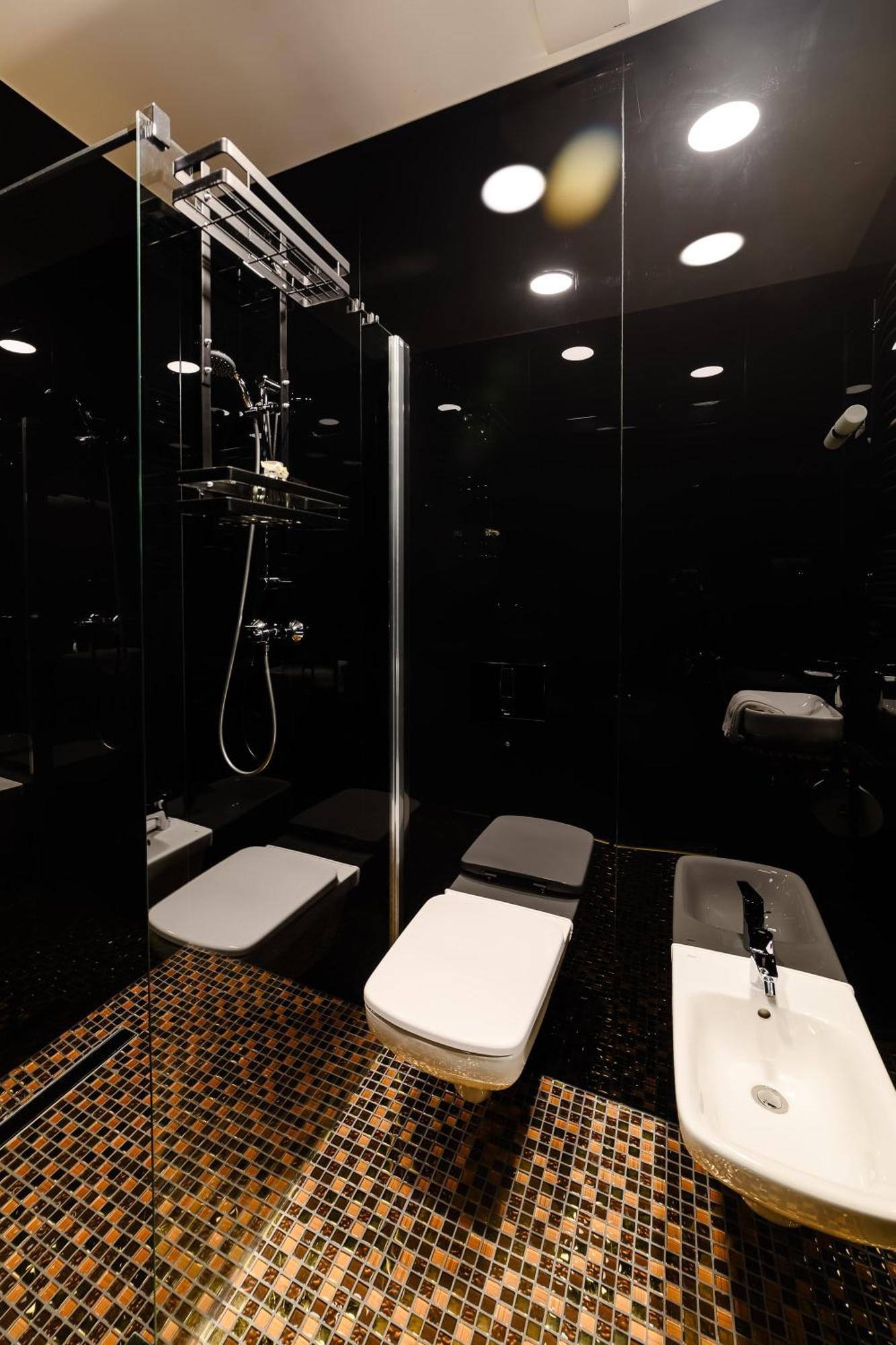 Golden Lion House Bed&Breakfast 루미아 외부 사진